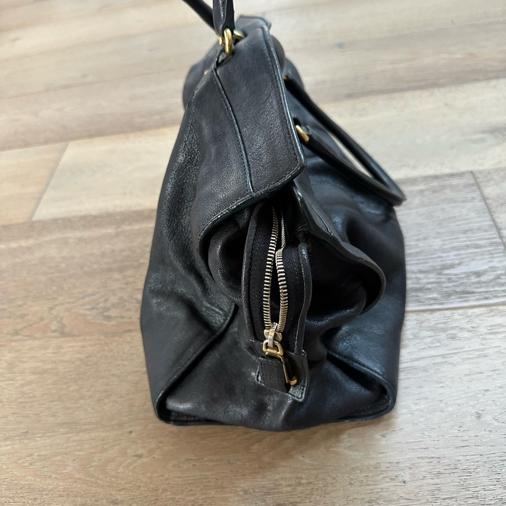 Ysl Leather Bag Use Only A Few Times - image 5
